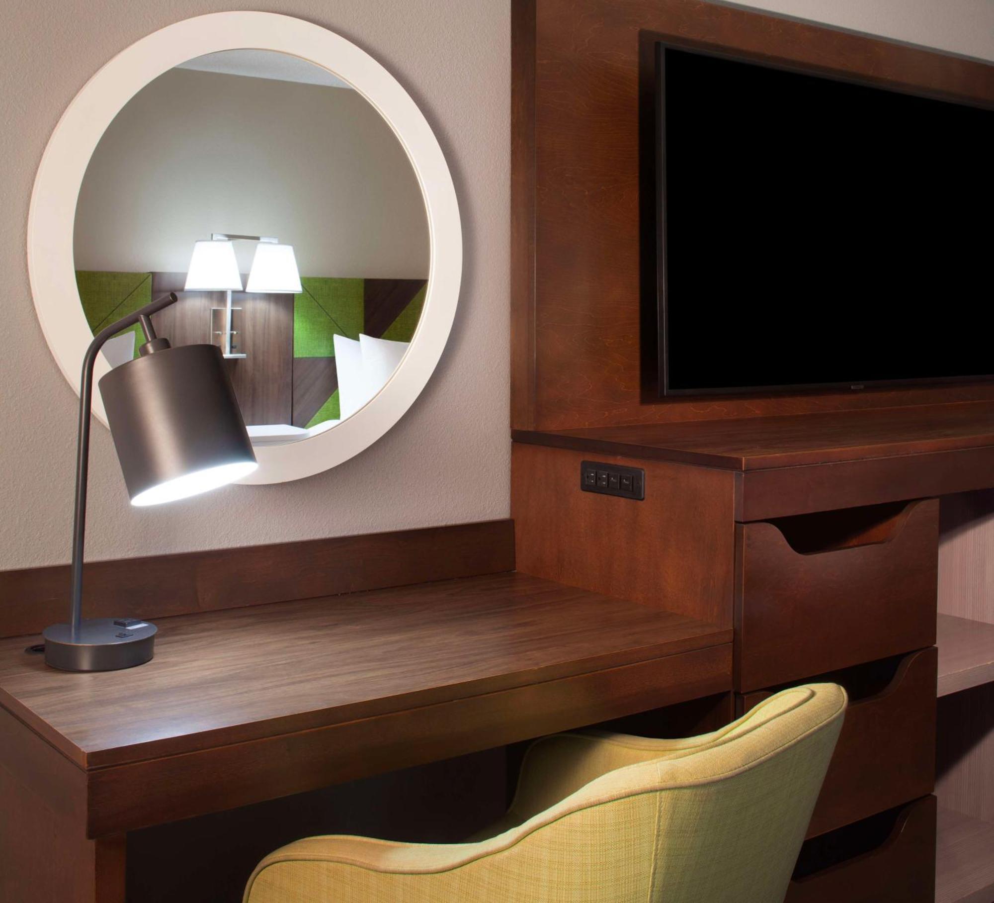 Hampton Inn & Suites-Atlanta Airport North-I-85 Hapeville Экстерьер фото