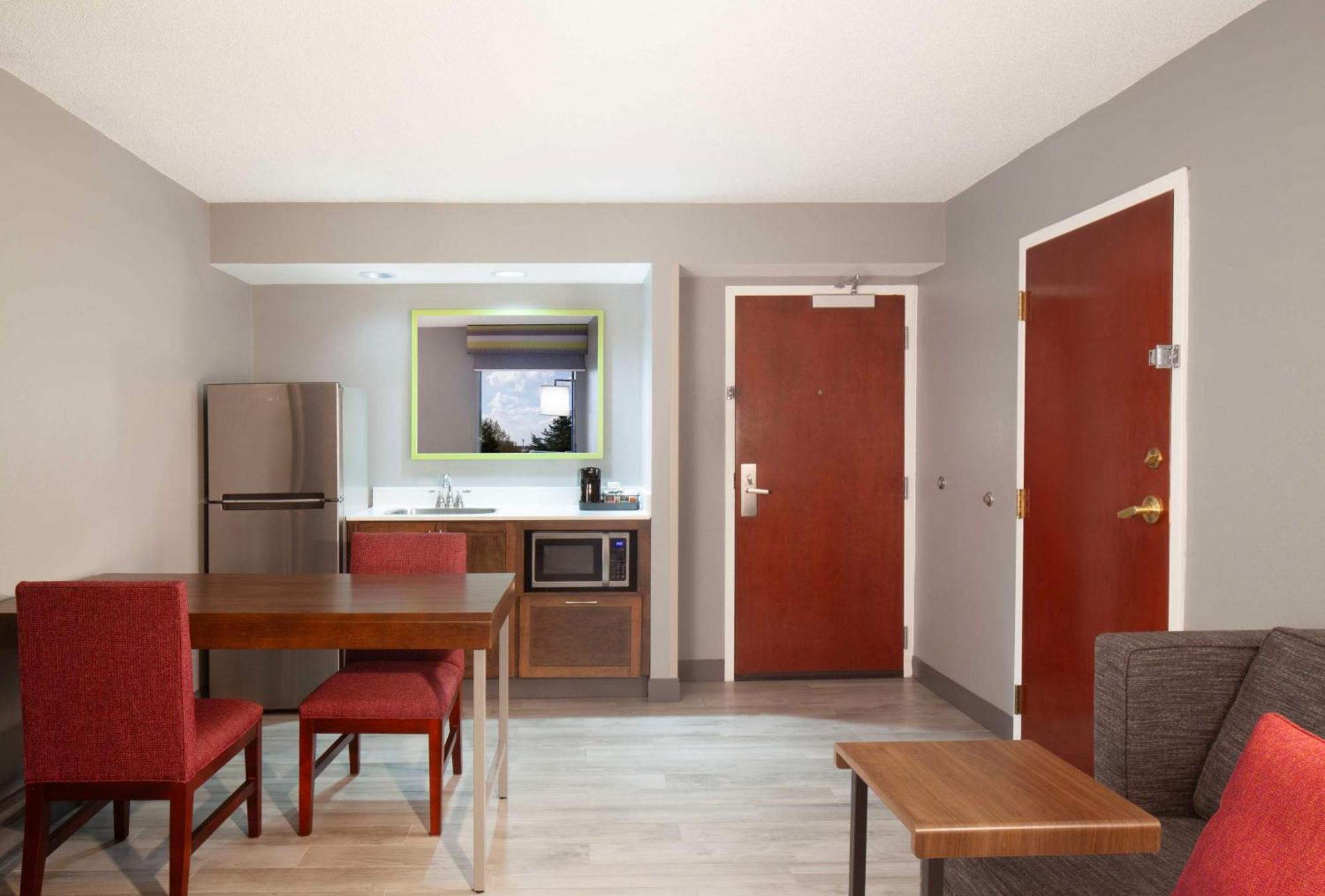 Hampton Inn & Suites-Atlanta Airport North-I-85 Hapeville Экстерьер фото