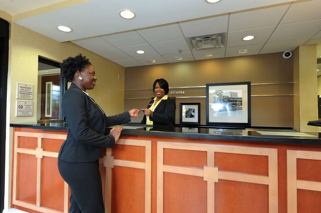 Hampton Inn & Suites-Atlanta Airport North-I-85 Hapeville Интерьер фото